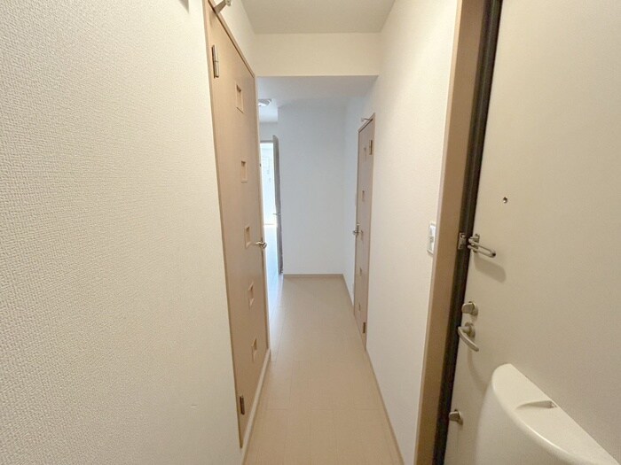 物件内観写真18　(洗濯機置場)