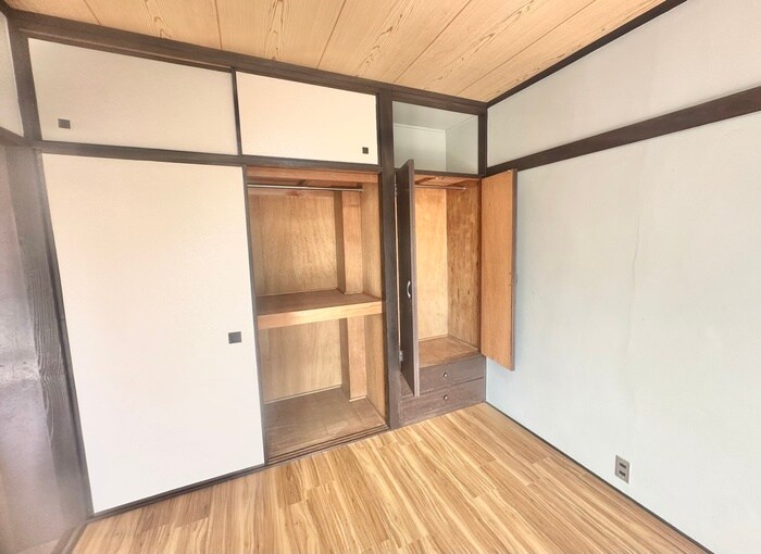 物件内観写真18　(収納)