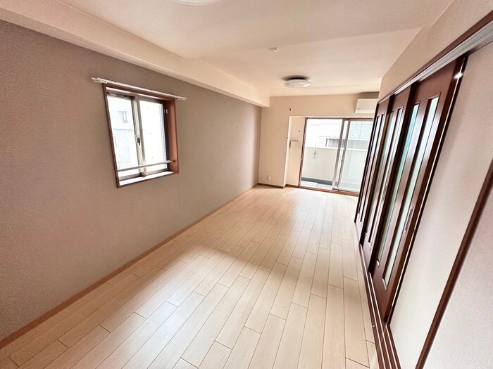 物件内観写真15　(居室)