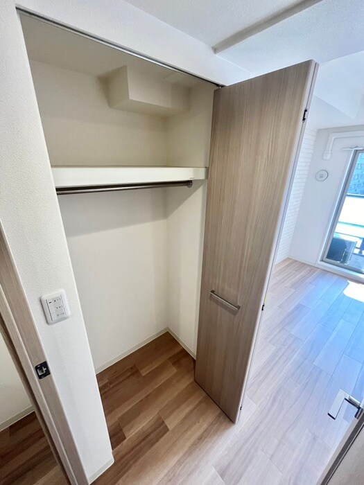 物件内観写真13　(収納)