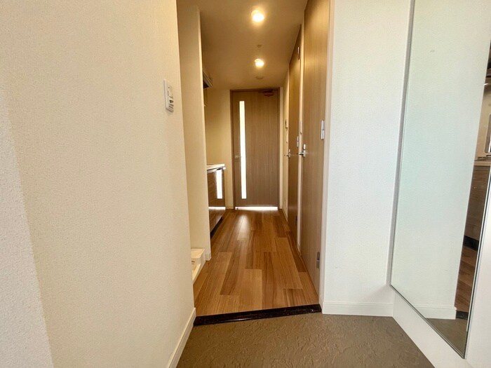 物件内観写真15　(廊下)