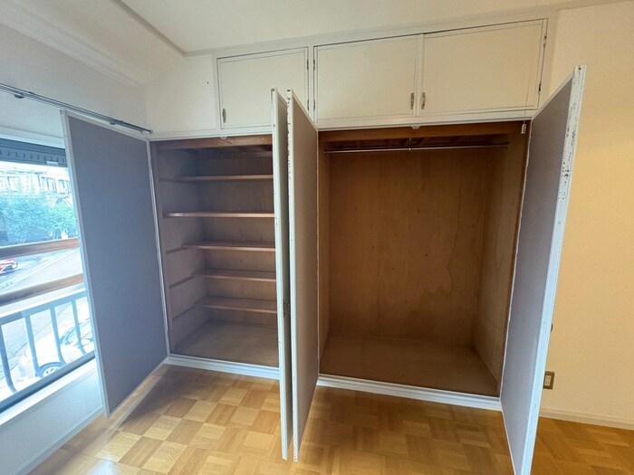 物件内観写真16　(収納)