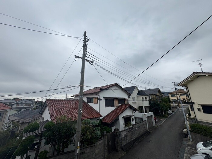 物件内観写真18　(室内からの展望)