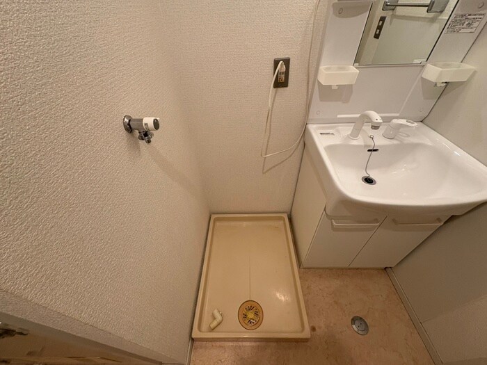 物件内観写真21　(洗濯機置場)