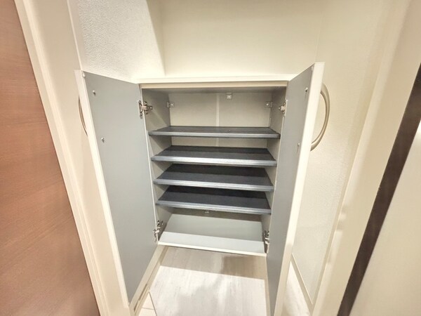 靴箱