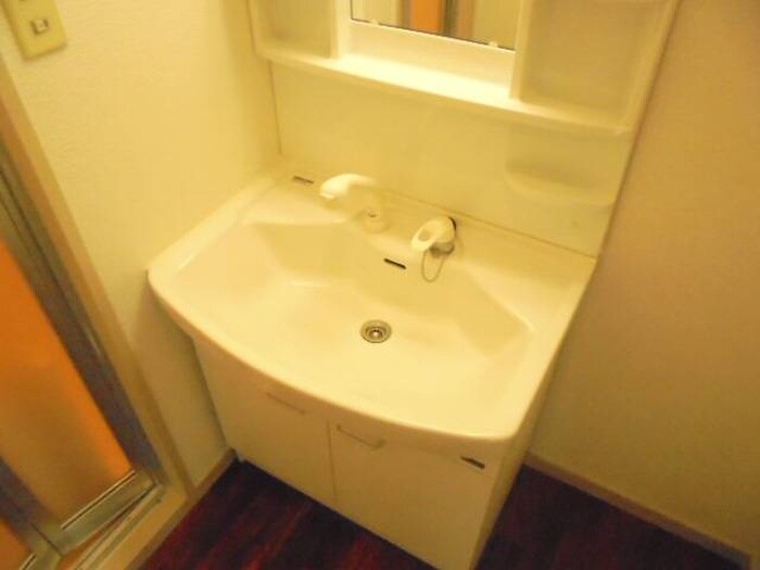 物件内観写真12　(洗面)