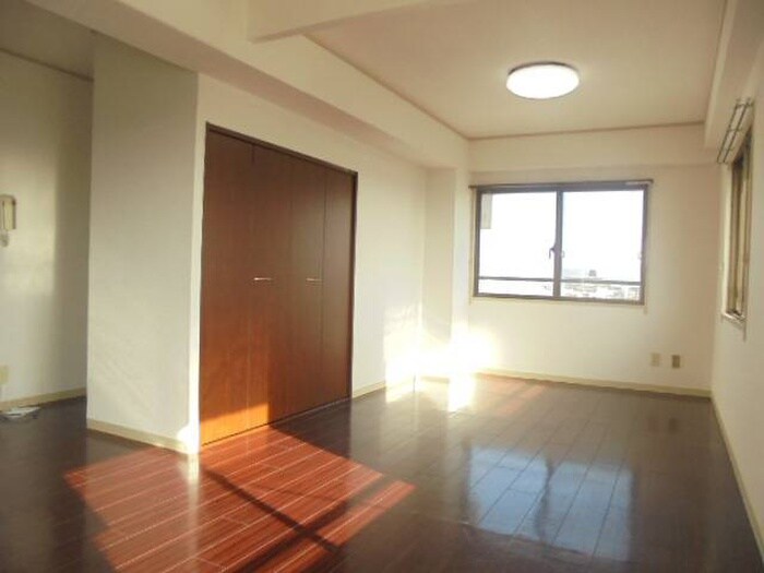 物件内観写真16　(居室)