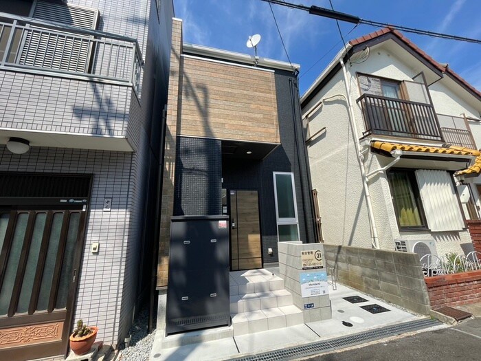 物件外観写真6　(外観写真)