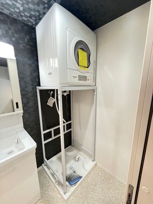 物件内観写真13　(洗濯機置場)