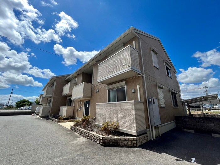 物件外観写真6　(外観写真)