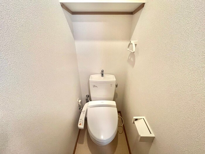 物件内観写真15　(トイレ)