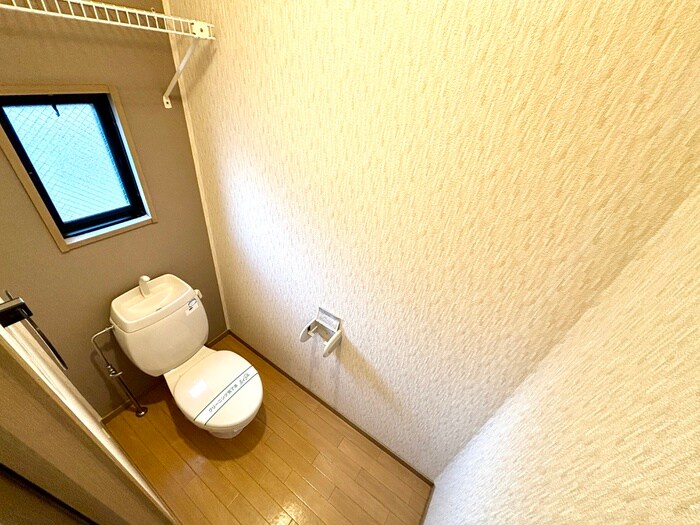 物件内観写真11　(トイレ)