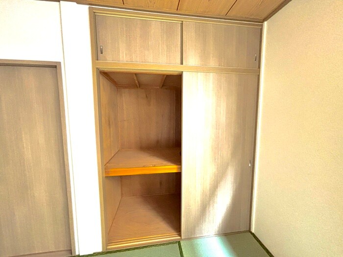 物件内観写真15　(収納)