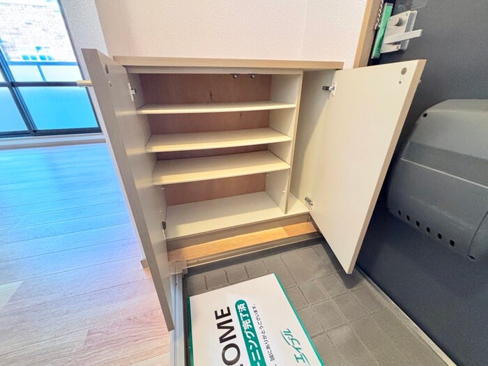 物件内観写真20　(靴箱)