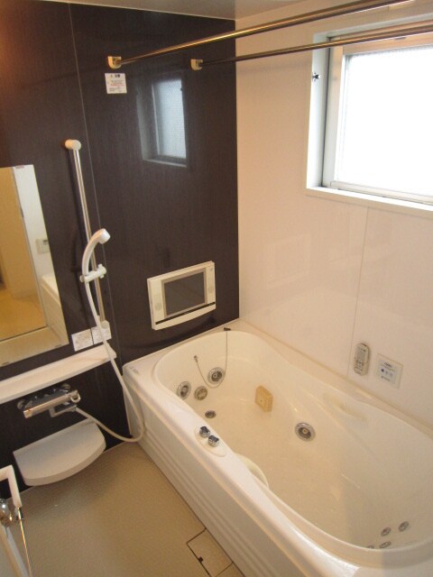 物件内観写真8　(バス／シャワールーム等)