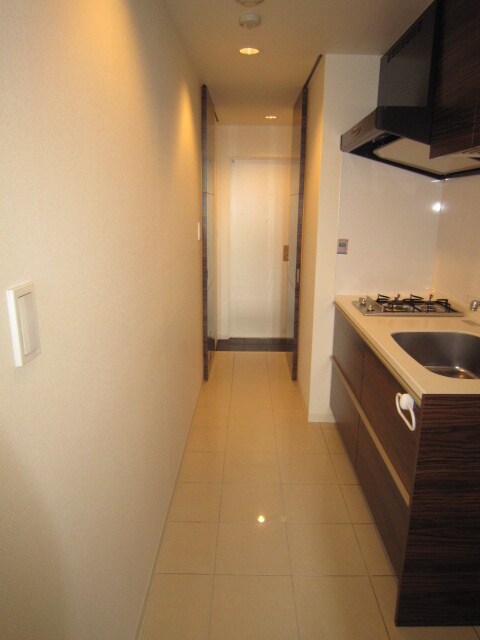 物件内観写真12　(廊下)