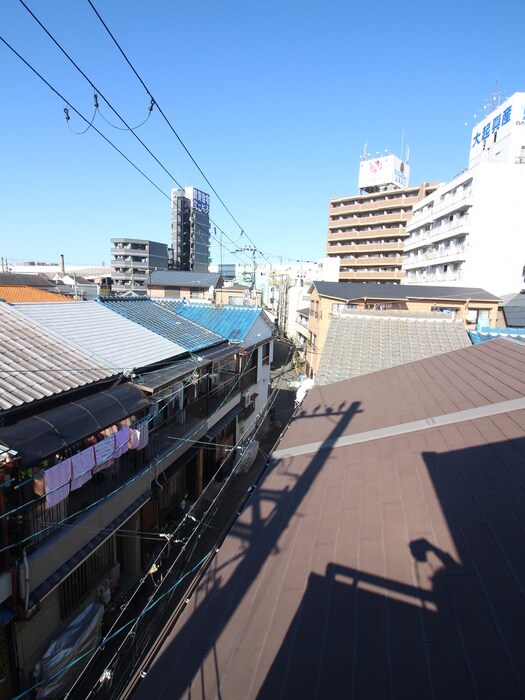 物件内観写真22　(室内からの展望)