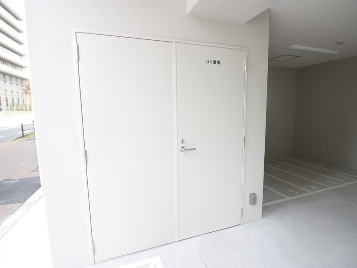 物件外観写真6　(建物設備)