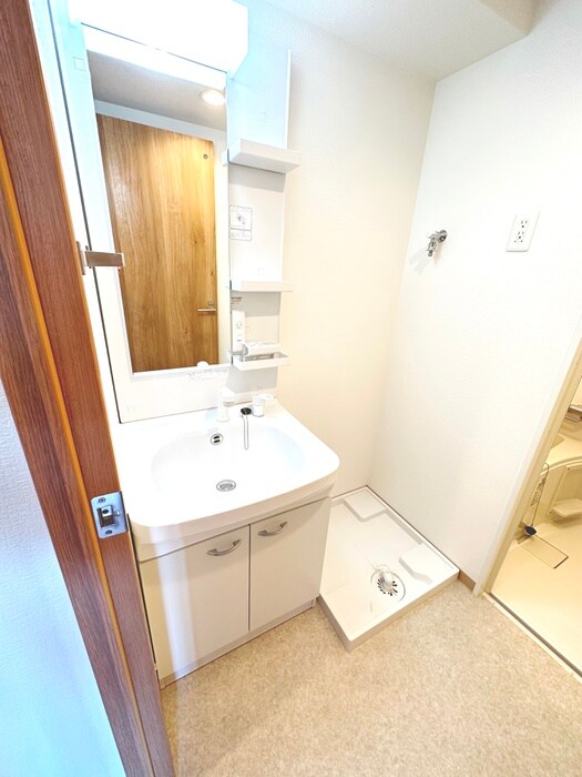 物件内観写真11　(洗面)