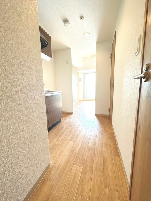 物件内観写真21　(廊下)