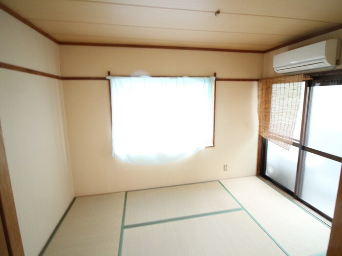 物件内観写真9　(居室)