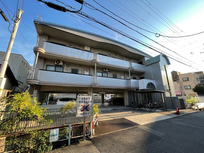 物件外観写真2　(外観写真)