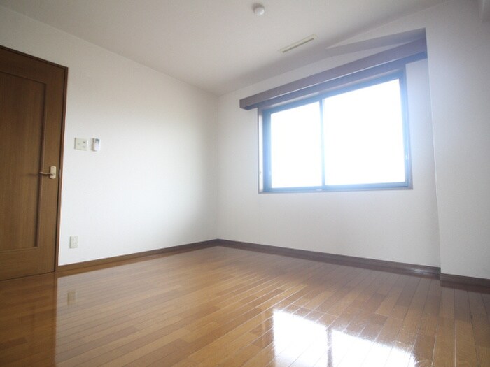 物件内観写真15　(居室)