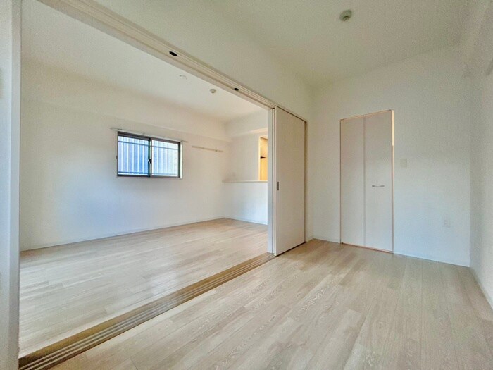 物件内観写真22　(居室)