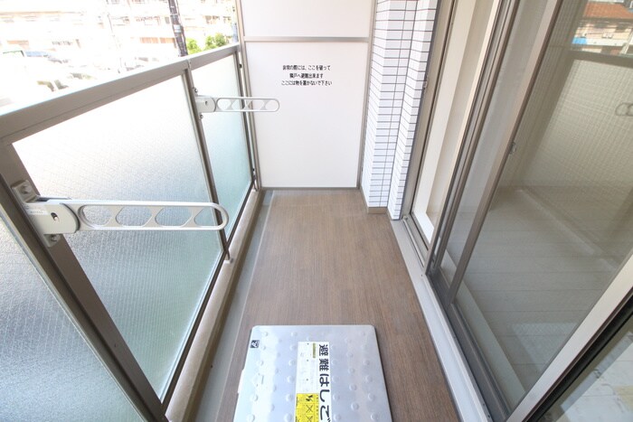 物件内観写真16　(ベランダ・バルコニー)