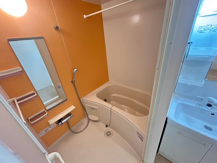 物件内観写真12　(バス／シャワールーム等)