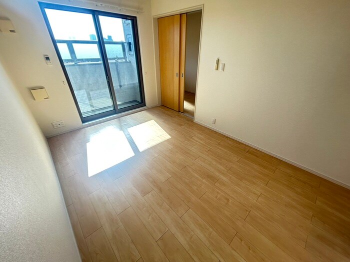 物件内観写真18　(居室)