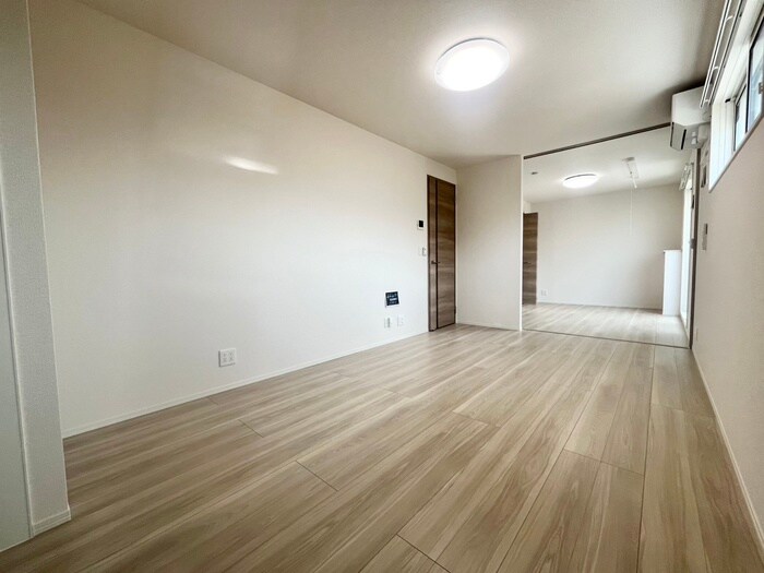 物件内観写真7　(居室)