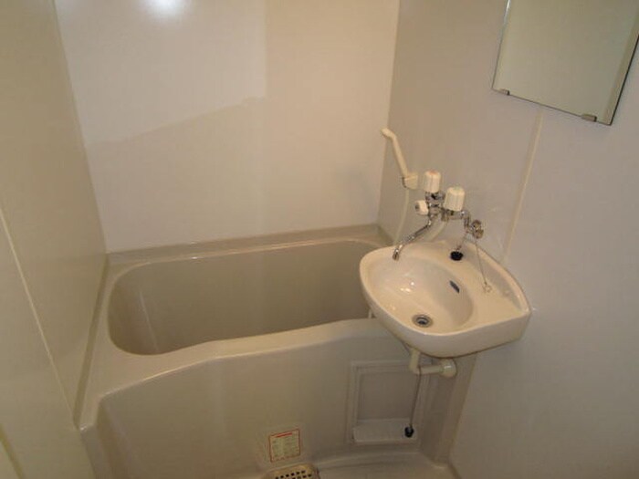 物件内観写真7　(バス／シャワールーム等)