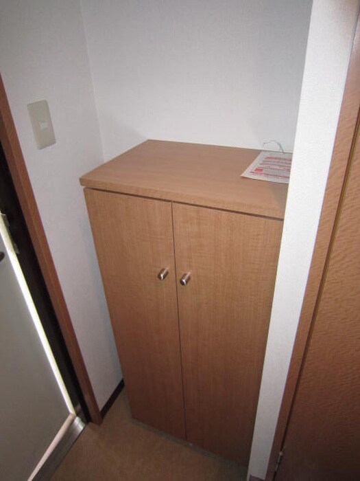 物件内観写真12　(靴箱)