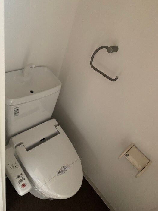 物件内観写真16　(トイレ)