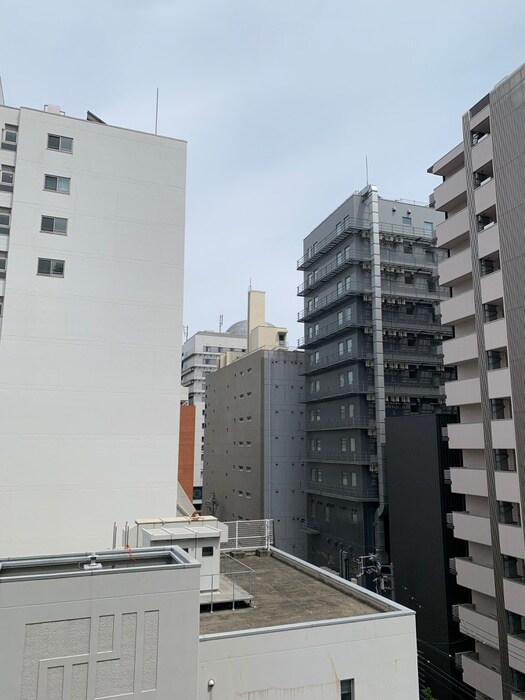 物件内観写真19　(室内からの展望)