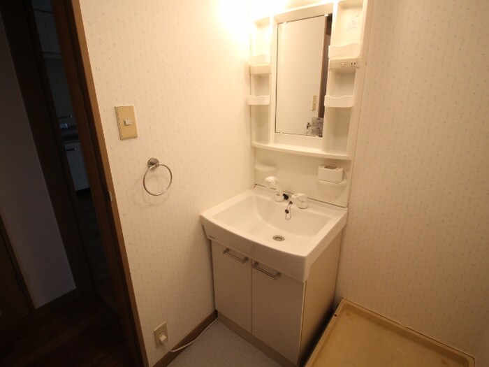 物件内観写真12　(洗面)