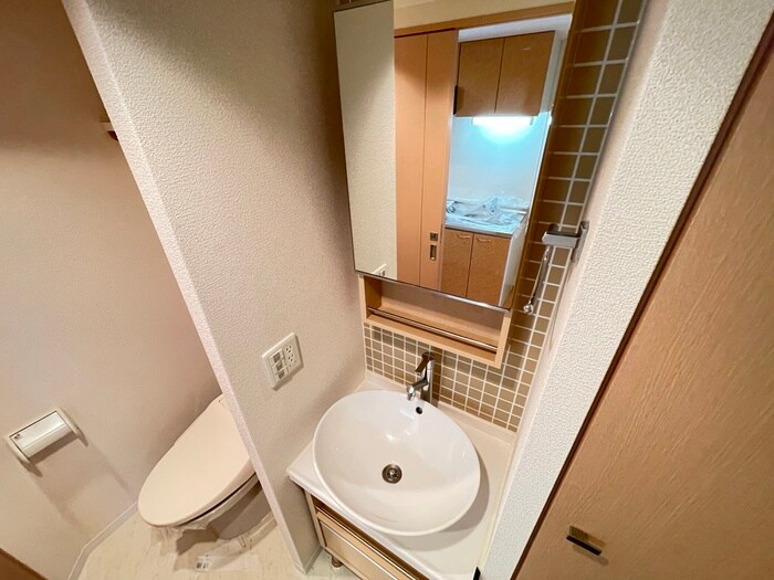 物件内観写真12　(トイレ)