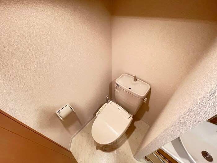 物件内観写真13　(トイレ)