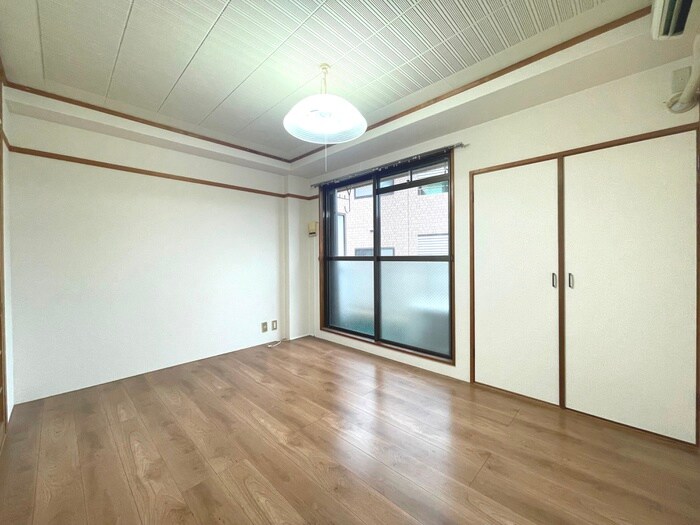 物件内観写真7　(居室)