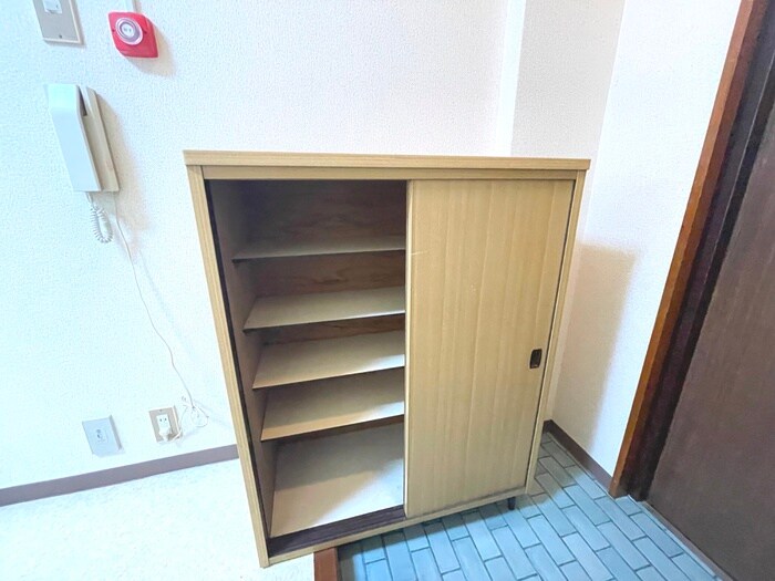 物件内観写真16　(靴箱)