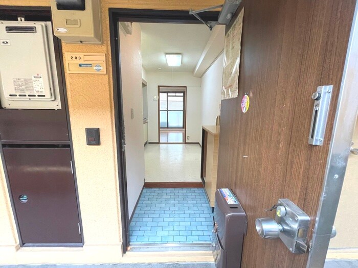 物件内観写真17　(廊下)