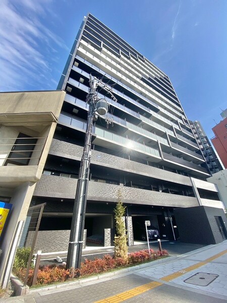 ﾌﾟﾚｻﾝｽ大国町ﾗｳﾞｪﾆｰﾙ（404）外観写真