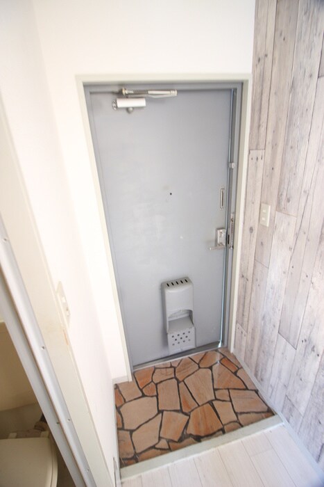 物件内観写真15　(玄関)