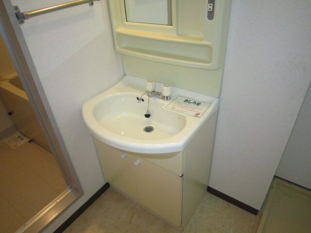 物件内観写真8　(洗面)