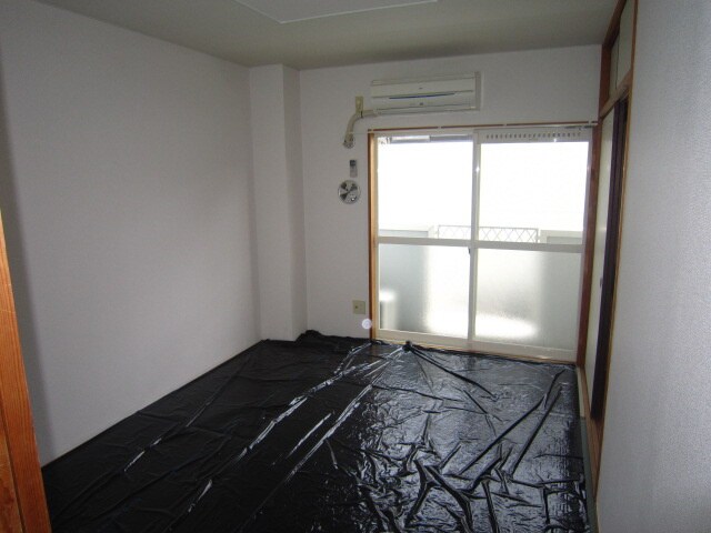 物件内観写真13　(居室)