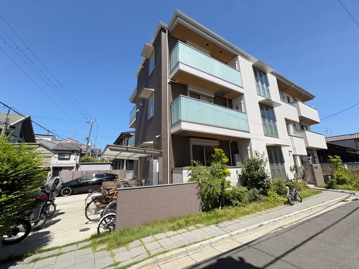 物件外観写真2　(外観写真)