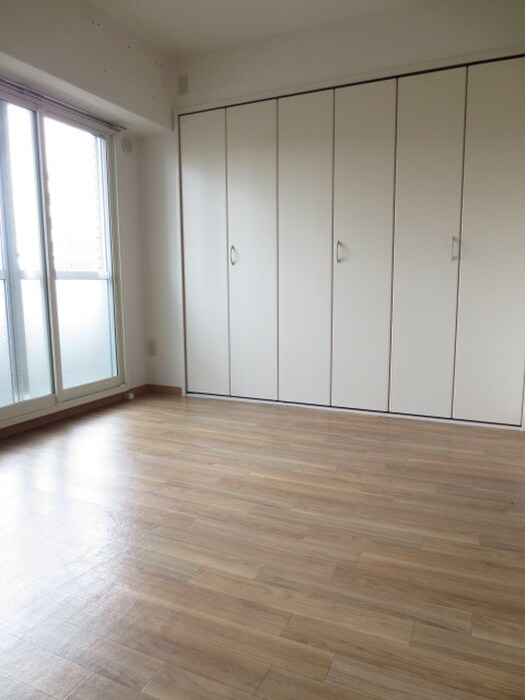 物件内観写真12　(居室)