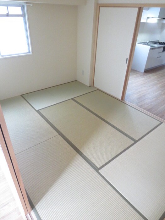 物件内観写真14　(居室)