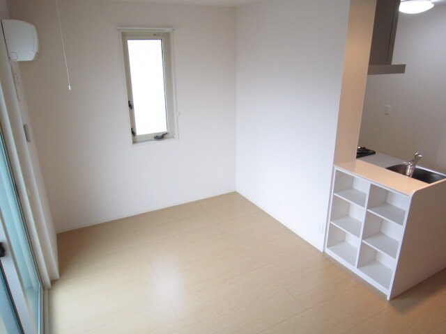 物件内観写真8　(内観写真)